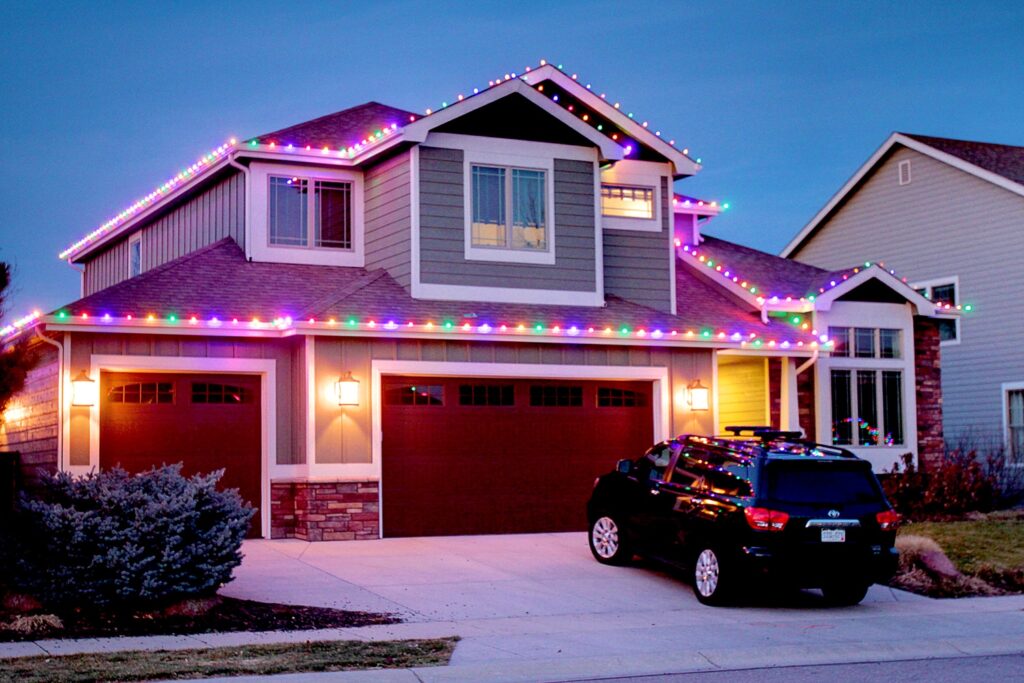 Professional Christmas Lighting Installation in Bethany OK